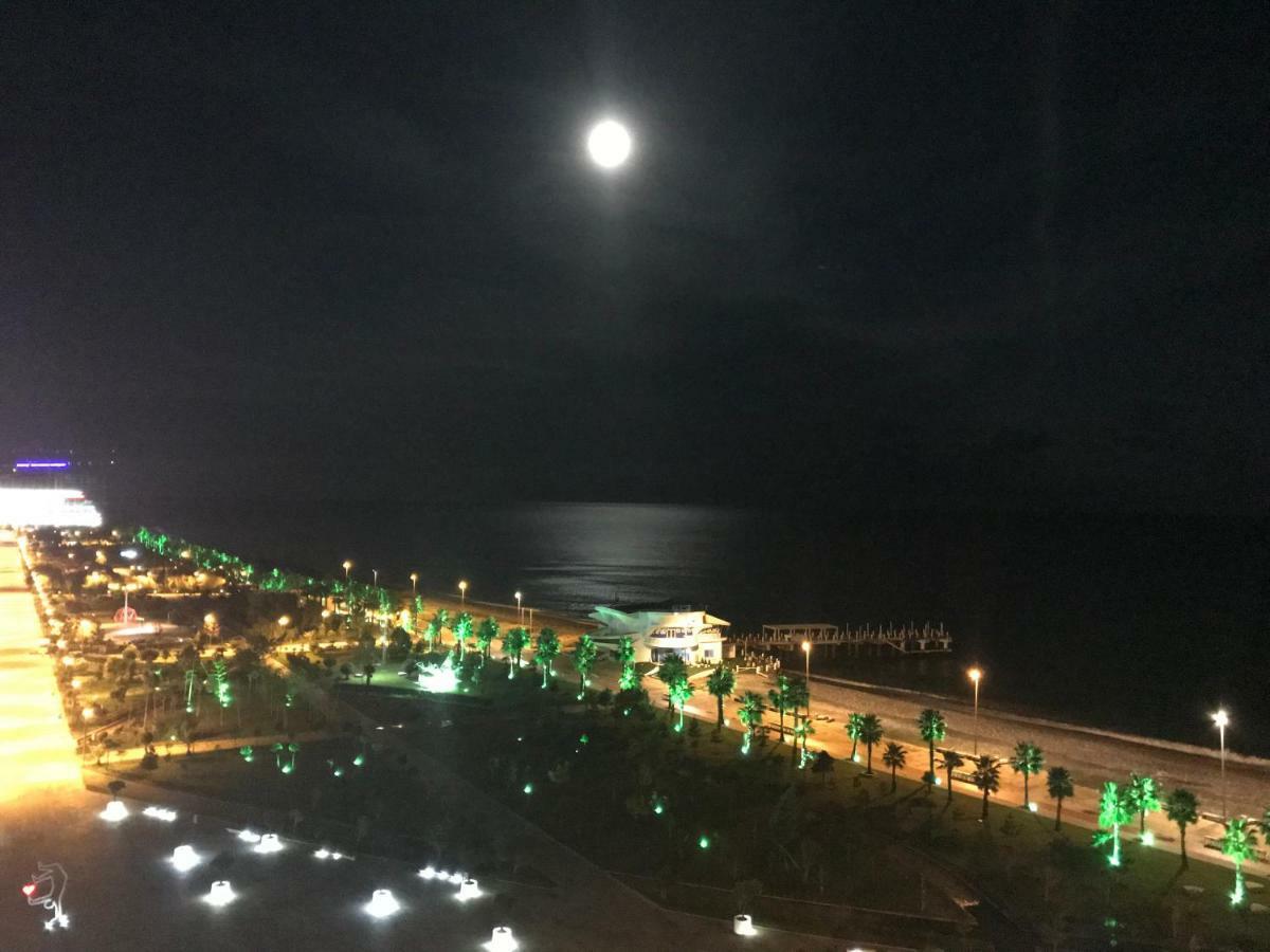 Batumi Beach Tower Екстериор снимка