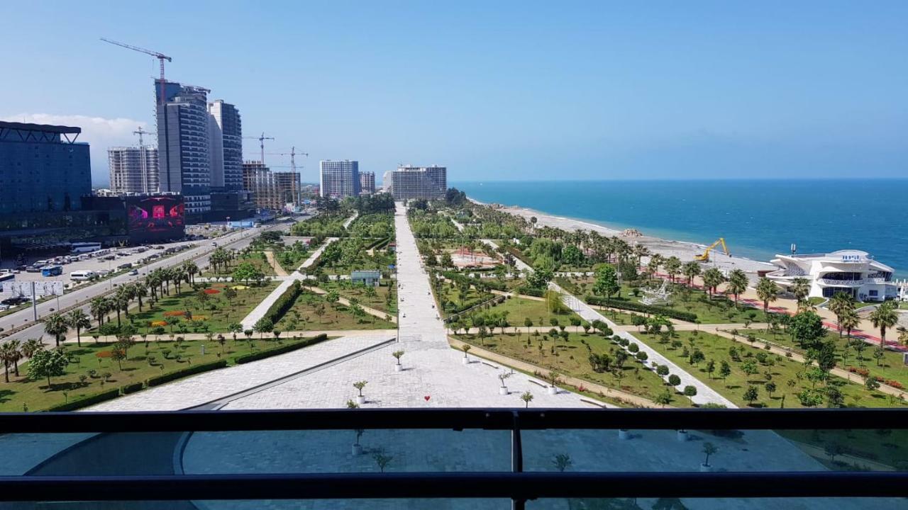 Batumi Beach Tower Екстериор снимка